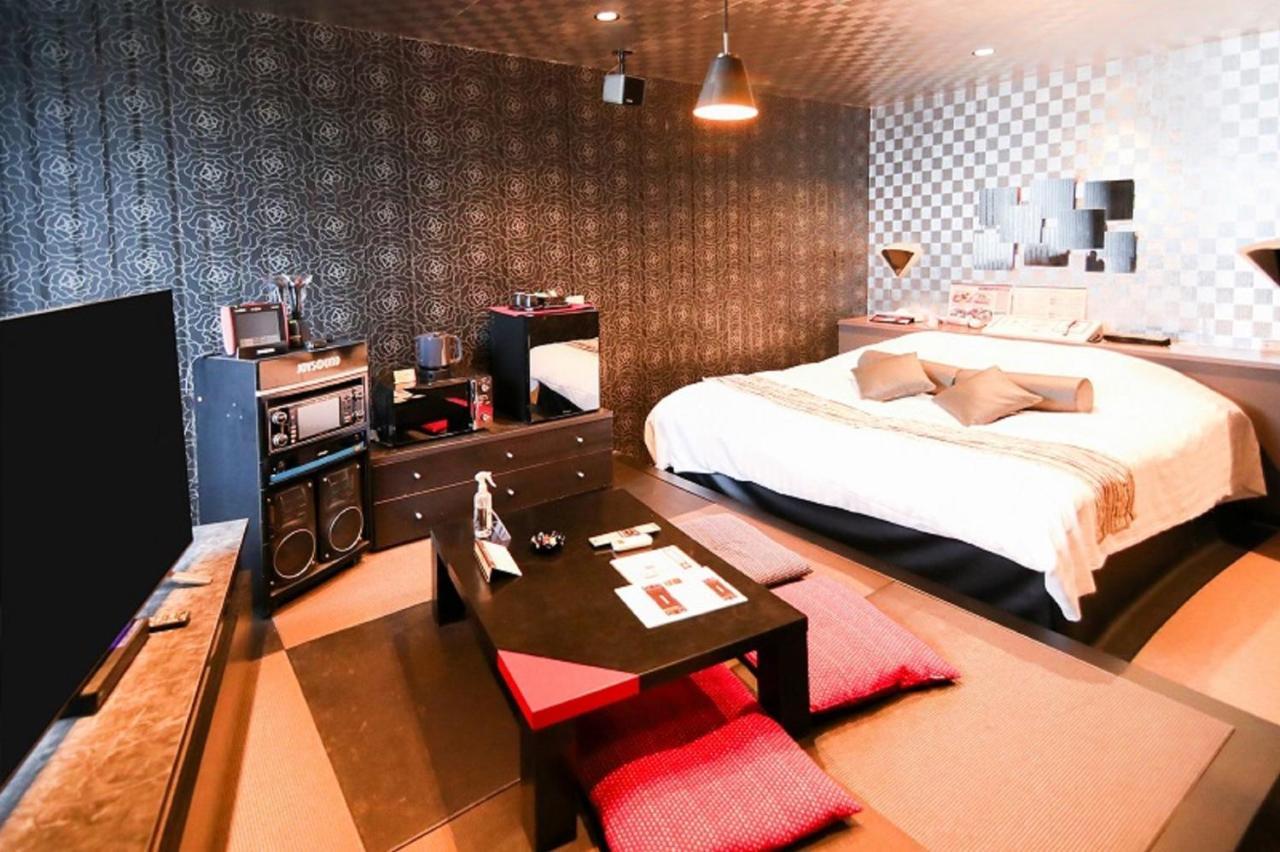 Magical Pumpkin Sweet Garden Leisure Hotel (Adults Only) أوكاياما المظهر الخارجي الصورة